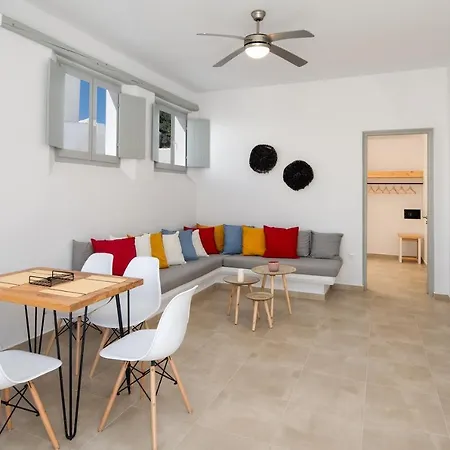 Astivi Santorini 公寓 Pýrgos